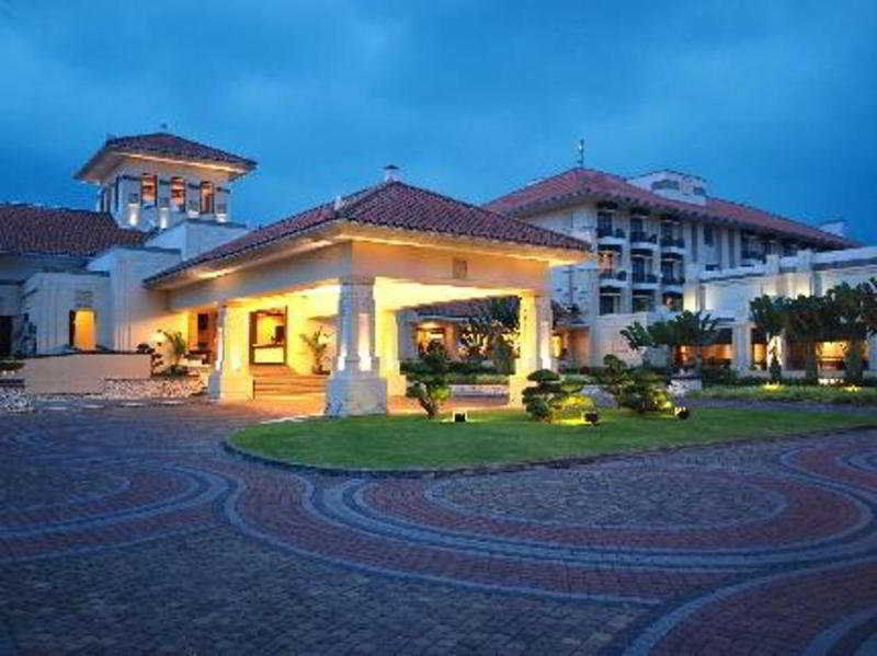 Mason Pine Hotel Bandung Padalarang Esterno foto